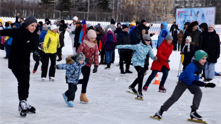 Активный зимний отдых: список действующих катков, хоккейных коробок и лыжных трасс