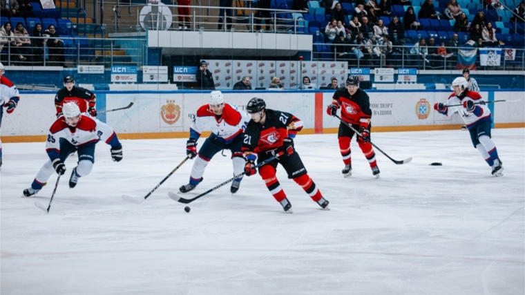 Молодежный хоккейный клуб «Сокол» дважды переиграл «Липецк»